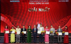 Lễ tổng kết v&#224; trao Giải B&#225;o ch&#237; to&#224;n quốc về ph&#242;ng, chống HIV/AIDS