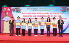 Hải Phòng thưởng nửa tỉ đồng cho học sinh đạt Huy chương Vàng quốc tế