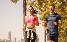 7 lợi ích khi đi bộ sau bữa ăn