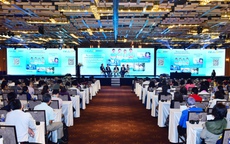 Hơn 500 bác sĩ trong nước và quốc tế dự hội thảo về chẩn đoán và điều trị thoái hóa cột sống do FV tổ chức