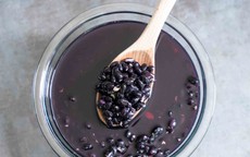 Đậu đen rất tốt cho thận nhưng m&#249;a đ&#244;ng c&#243; n&#234;n uống?