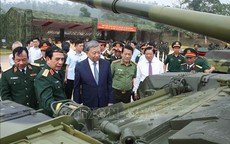 Tổng Bí thư: Binh chủng Tăng thiết giáp phải thật sự xứng đáng là lực lượng đột kích mạnh