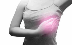 4 dấu hiệu cảnh báo ung thư vú phụ nữ không nên bỏ qua