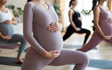 Các bài tập giúp bà bầu giữ sức khỏe và tinh thần thoải mái