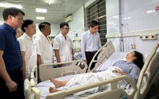 Ngành y tế sẵn sàng mọi tình huống khi tìm kiếm được nạn nhân vụ lật tàu du lịch ở Hạ Long