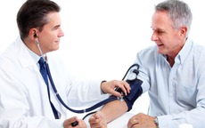 7 loại ung thư nam giới thường mắc nhưng không biết