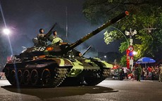 Khí tài quân sự tập kết từ rạng sáng chuẩn bị tổng duyệt diễu binh