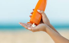 Kiểm tra, giám sát phát hiện mỹ phẩm có thành phần thuốc diệt côn trùng