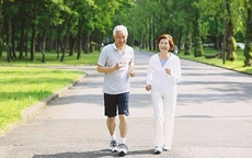 Đi bộ đ&#250;ng c&#225;ch gi&#250;p ph&#242;ng ngừa biến cố tim mạch 