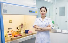 Nữ Phó Giáo sư trẻ và hành trình đưa nghiên cứu khoa học đến gần người bệnh