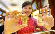 Quy định mới: Mua, bán vàng từ 5 triệu đồng trong ngày phải chuyển khoản