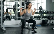 Tập squat nhiều có khiến đùi to hơn?