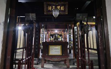Hiện trạng bên trong di tích phủ thờ ông hoàng thi ca triều Nguyễn ở Huế
