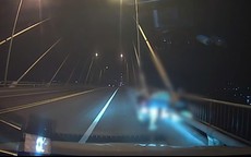 Nữ tài xế kịp thời khuyên can người mẹ ôm con bên lan can cầu Rạch Miễu