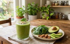 Bật mí 3 công thức làm sinh tố hạt giàu magie thơm ngon cho người mất ngủ