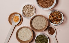 Ăn đúng loại tinh bột giúp phụ nữ trung niên trẻ hơn tuổi