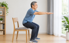 Sau tuổi 60, tập buổi sáng hay chiều giúp tăng cơ tốt hơn?
