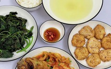 Dinh dưỡng đúng cách tăng miễn dịch cho người cao tuổi lúc giao mùa