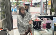 Thiếu nợ, 4 người bàn nhau cướp điện thoại tại cửa hàng