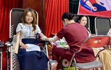 Hàng trăm người tham gia ngày hội hiến máu tại Quảng Trị
