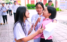 Đứa trẻ quá ngoan có thể đang che giấu áp lực tâm lý gì?