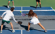 Năm Bính Ngọ 2026: Đừng biến mình thành ‘ngựa chiến’ tập luyện điên cuồng kẻo hại tim