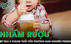 Bé trai 5 tháng tuổi tổn thương gan nghiêm trọng sau nhiều lần bị ông cho nhấm rượu