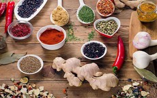 4 cách giữ ấm cơ thể trong những ngày du Xuân, chúc Tết