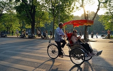 Miền Bắc hửng nắng, tăng nhiệt mạnh trước khi đón không khí lạnh tăng cường