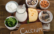 Canxi không chỉ có trong sữa như bạn nghĩ