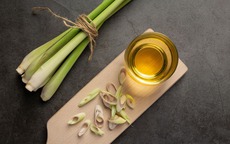 Cách làm 5 loại trà thảo dược giảm đầy hơi sau khi ăn