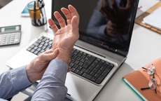 5 nguyên nhân viêm khớp cổ tay, không nên chủ quan