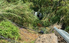 Vụ xe ô tô 29 chỗ lao xuống vực ở Phú Thọ: Khẩn trương cứu chữa cho các nạn nhân