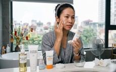 Bí quyết giữ vẻ rạng rỡ cho làn da 'quá tải' đầu xuân