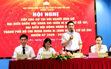 Cử tri hỏi về giá xăng dầu, đại diện Petrolimex nói gì?