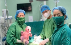 Sau 4 lần sảy thai liên tiếp, người mẹ giữ thai thành công nhờ phát hiện bệnh hiếm