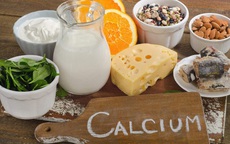 Muốn tăng chiều cao cho trẻ: Không chỉ canxi, cần đủ 'bộ vi chất vàng'