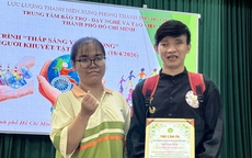 Hành trình 'không bóng tối' của chàng trai khiếm thị Võ Đăng Khoa