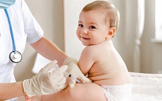 Chuyên gia chỉ ra các loại vaccine cần tiêm trước khi đi du lịch và nghỉ hè cho trẻ
