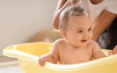 Tầm quan trọng của việc duy trì hàng rào bảo vệ da tự nhiên ở trẻ sơ sinh