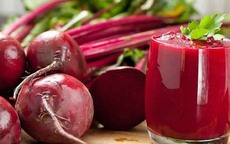 Thời điểm tốt nhất dùng uống nước ép củ dền cho người tăng huyết áp