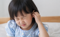 Viêm tai dị ứng ảnh hưởng đến thính lực của trẻ như nào?