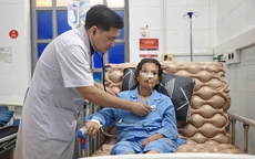 Nữ bệnh nhân ngộ độc thuốc, viêm phổi do vi khuẩn đa kháng được cứu sống tại TTYT miền núi