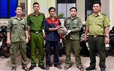 Phát hiện tê tê quý hiếm, người dân báo công an giao nộp cho Hạt kiểm lâm