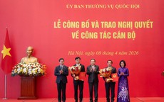 Trao Nghị quyết chuyển sinh hoạt Đoàn ĐBQH đối với ông Nguyễn Duy Ngọc, ông Trần Đức Thắng