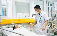Ăn so biển, người đàn ông suýt mất mạng
