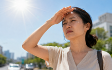 Vì sao mùa hè là thời điểm dễ lão hóa da hơn?