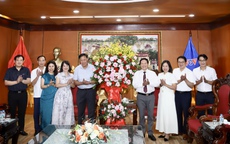 Thứ trưởng Đỗ Xuân Tuyên thăm, chúc mừng các cơ quan báo chí nhân Kỷ niệm 101 năm Ngày Báo chí Cách mạng Việt Nam