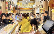 Giá vàng ngày 18/6 đồng loạt giảm, SJC mất mốc tăng của phiên trước