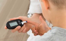 Đái tháo nhạt khiến nam thanh niên luôn khát nước, cách nhận biết sớm căn bệnh này